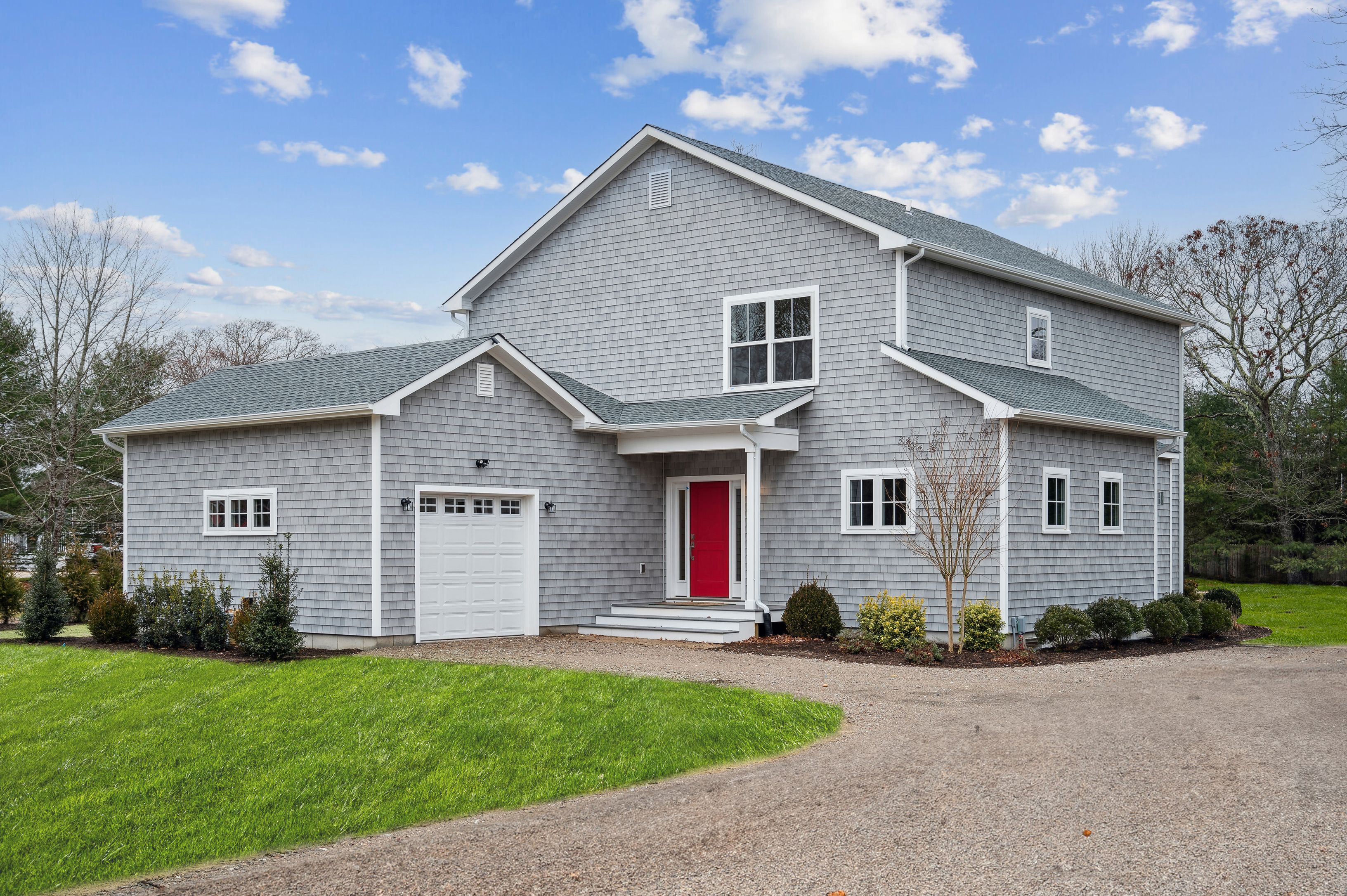 47 Montauk Hwy, Quogue, NY 11959 Out East