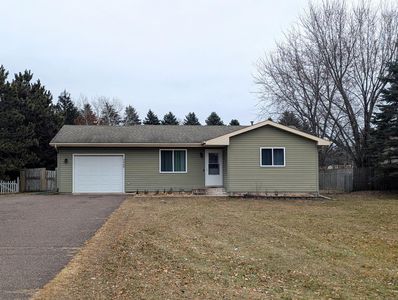 5863 Red Fox Run, North Branch, MN, 55056