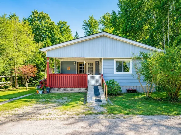 79681 Bluewater Hwy #40, Central Huron, ON N7A 3X8