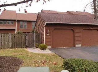 32 Giggleswick Way, Edison, NJ 08820