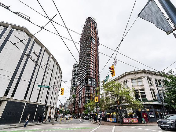 4th image of 128 Cordova St W #3309
