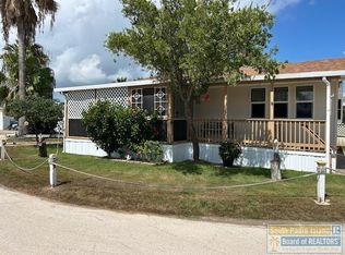 195 W Bonnet Cir, Pt Isabel, TX 78578