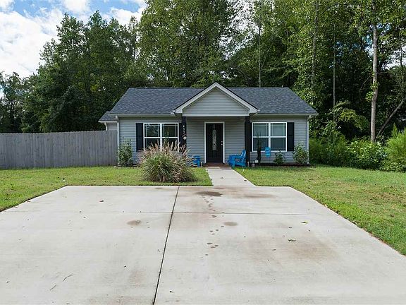 2nd image of 432 Blairwood Ct