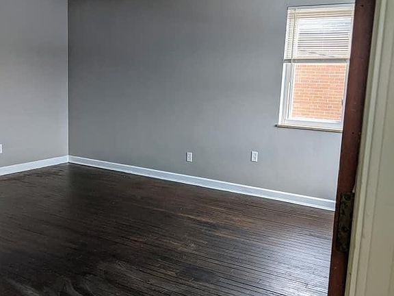 2nd image of 3906 E Gatewood Ln #1-4