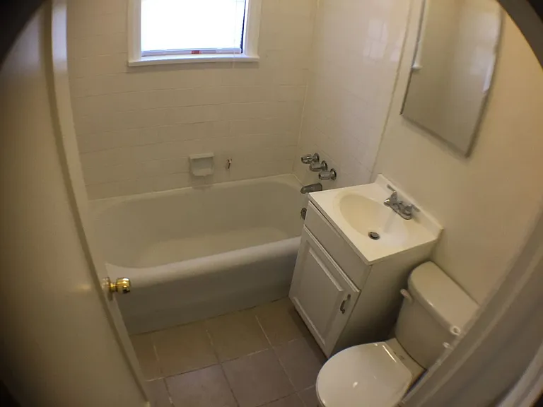 Alexandria Apartments LLC — Photo 22