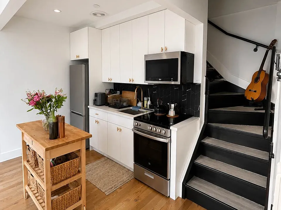 2138 Bedford Ave #4B