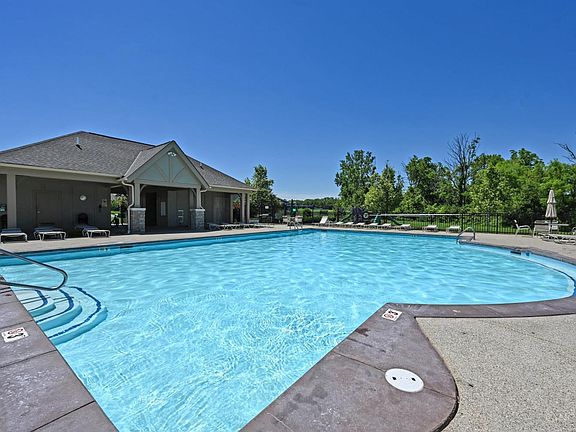 3rd image of 3896 Acadia Ln