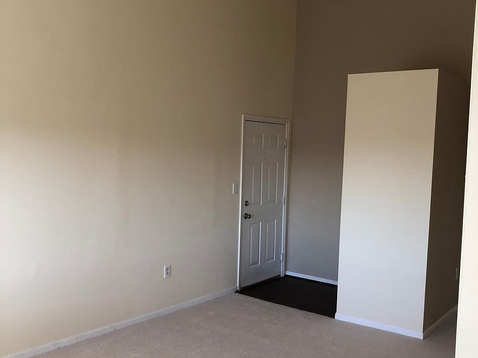 Entrance and living room