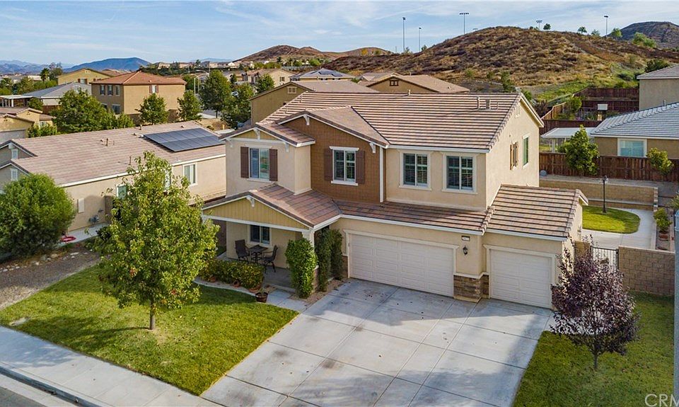 1st image of 29175 Bouris Dr