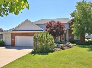 2116 Caravelle Dr, Fort Wayne, IN 46814