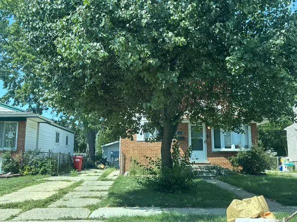 28759 Waverly St, Roseville, MI 48066