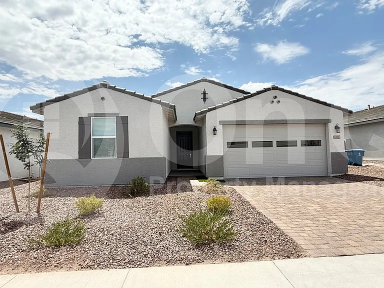 5372 S 245th Ave — Photo 1
