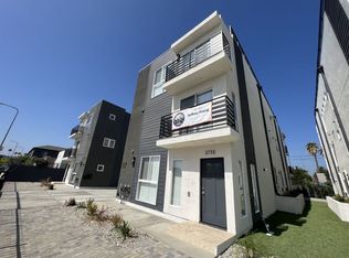 2733 S La Brea Ave, Los Angeles, CA 90016