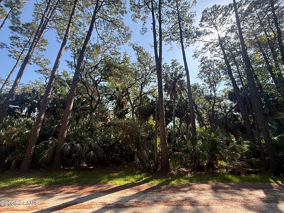 2nd image of 706 Seahorse Road