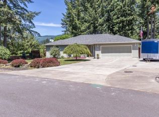 207 Ironwood Ct, Lyons, OR 97358