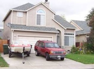 330 Ridgecrest Cir, Suisun City, CA 94585