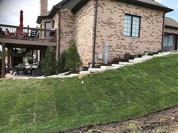 3rd image of 11419 Zermatt Dr