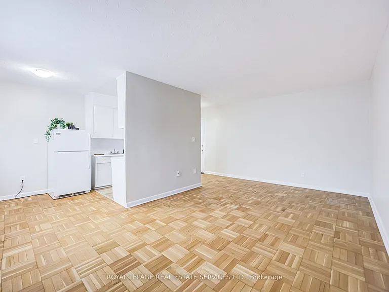 101 Coe Hill Dr #206 — Photo 8