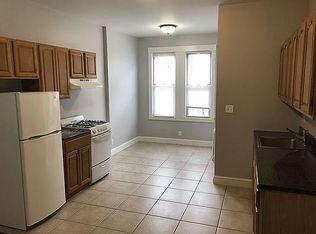 478 Grandview Ave #2L, Ridgewood, NY 11385