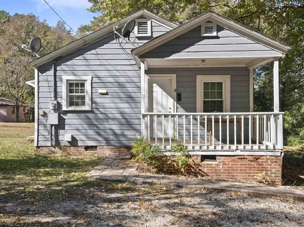 906 King St, Sanford, NC 27330