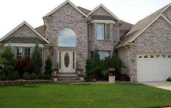 56379 Broadmoor Lane