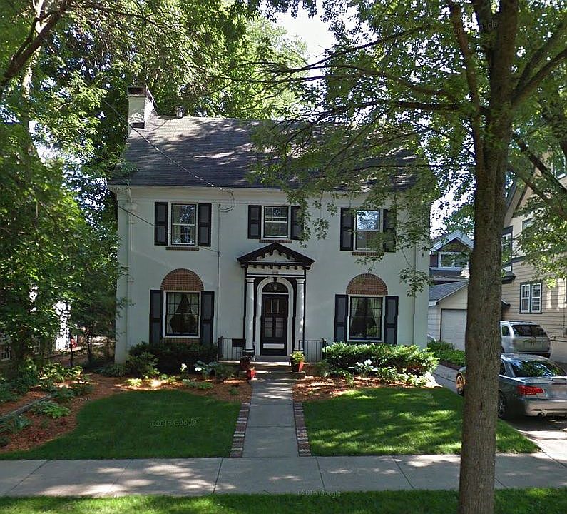 2nd image of 1723 Chadbourne Ave