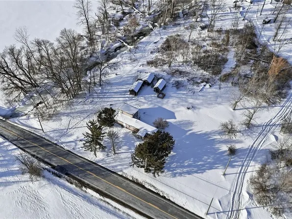 2932 Stevens St, Clifton Springs, NY 14432