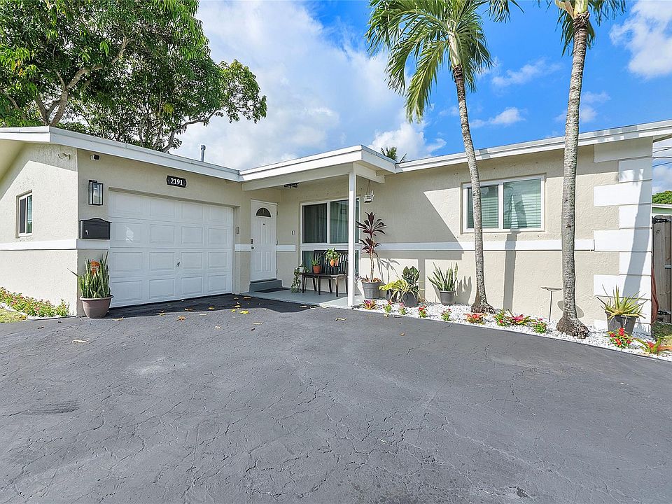 1st image of 2191 NW 74th Avenue