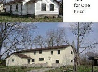 4133 Boskydell Rd, Carbondale, IL 62903