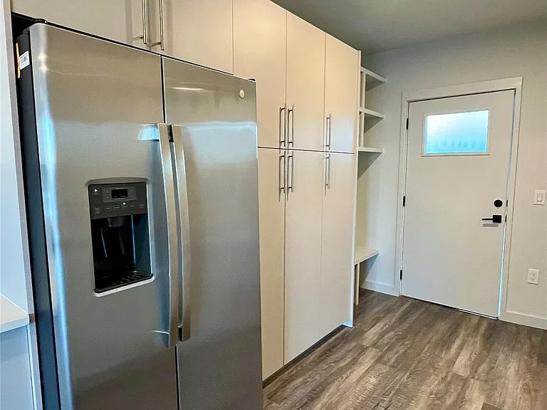 4004 Banister Ln #106 — Photo 15