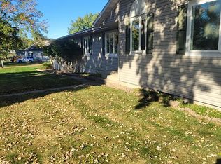 818 7th St, Lake View, IA 51450