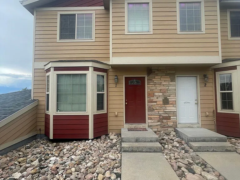 617 S Jackson St #3 — Photo 1