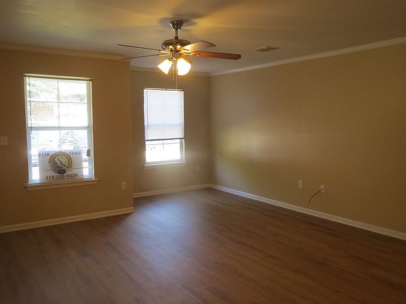 4th image of 1231 Crofton St #1