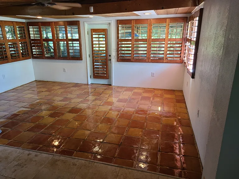 603 Edgewater Dr — Photo 3