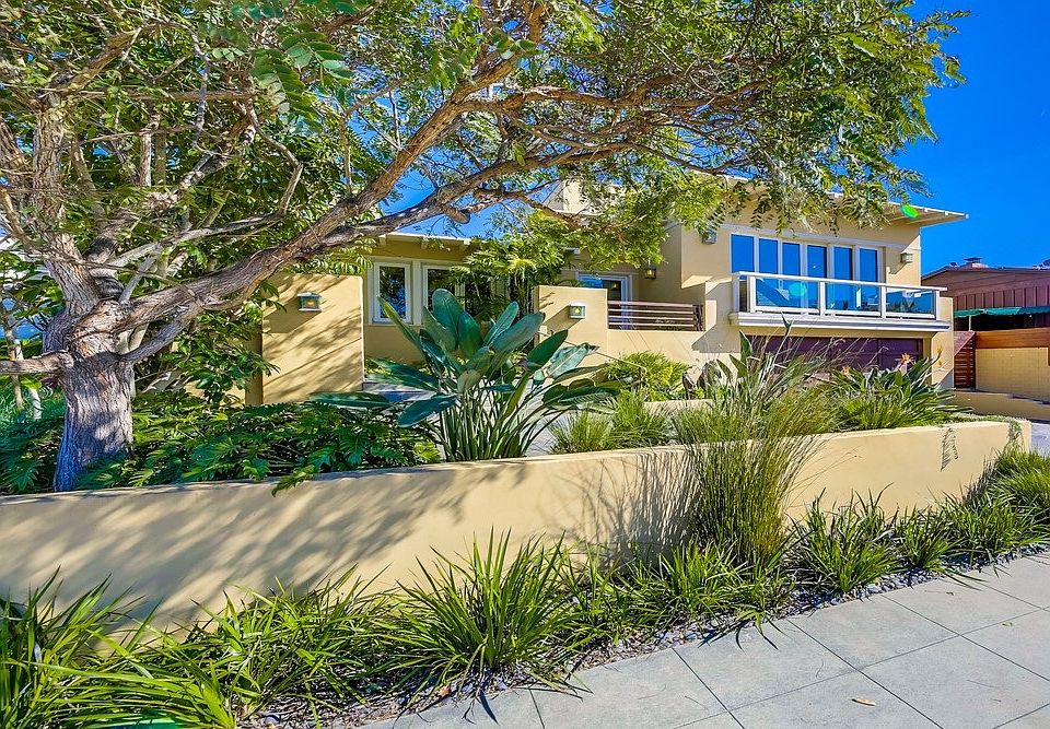 1st image of 8375 Paseo Del Ocaso
