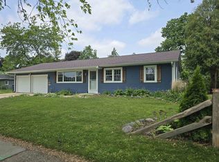1218 Nicolet St, Janesville, WI 53546