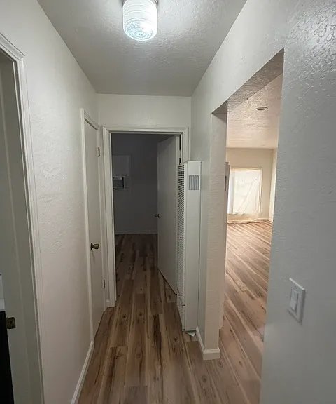 511 Coffee Rd — Photo 12