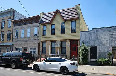 586 Onderdonk Avenue