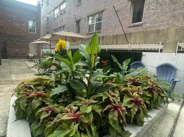 315 56th Street image 11 of 11