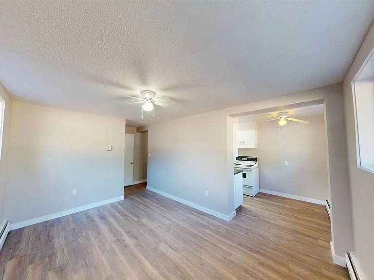 9926 105th Ave #104 — Photo 5