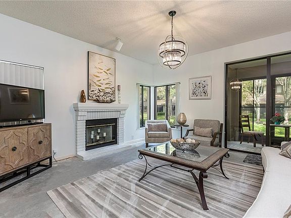4th image of 3079 Landmark Blvd APT 1601