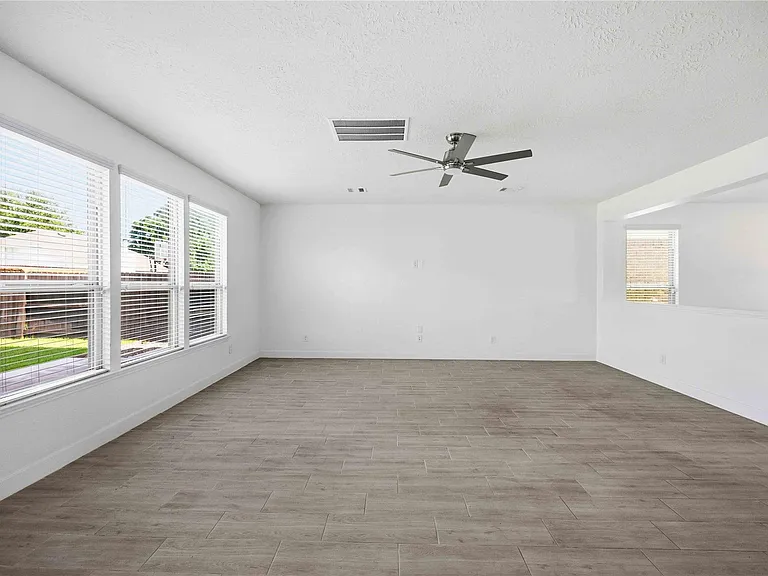 20623 Pioneer Oak Ln — Photo 4