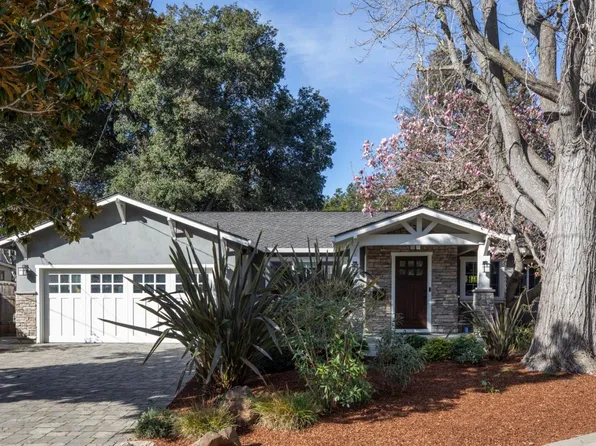 135 Emma Ln, Menlo Park, CA 94025