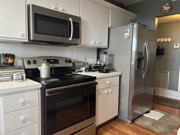3800 Hillcrest Dr APT 1011, Hollywood, FL 33021