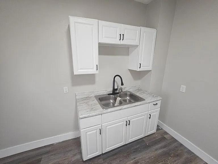 7310 Camden Ave — Photo 19