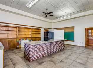 1220 E Kellogg St #108, Wichita, KS 67211