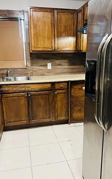 4160 NW 21st St #242-B — Photo 2
