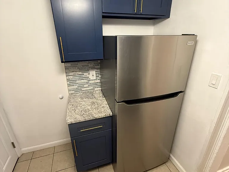 2048 N Darien St — Photo 9