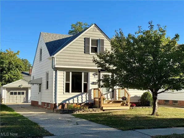 29119 Barjode Rd, Willowick, OH 44095