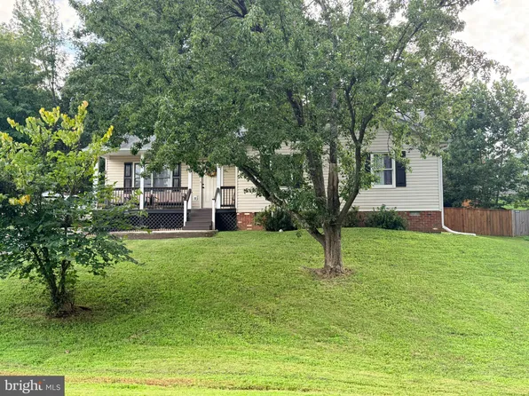 11704 Enchanted Woods Way, Fredericksburg, VA 22407